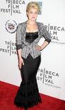 th_23967_celebrity_paradise.com_TheElder_celebrity_paradise.com_TheElder_45_122_1070lo.jpg