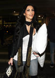 Kim Kardashian (Ким Кардашьян) - Страница 10 Th_89308_celebrity-paradise.com-The_Elder-Kim_Kardashian_2010-01-18_-_At_LAX_558_122_1127lo