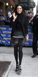 th_91288_celebrity-paradise.com-The_Elder-Jennifer_Connelly_2010-01-11_-_visits_Late_Show_With_David_Letterman_2182_122_1147lo.jpg
