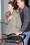 th_17428_celebrity_paradise.com_TheElder_KateBeckinsale2011_03_21_arrivesbackinVancouver3_122_657lo.jpg