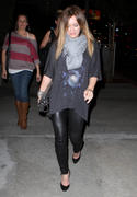 http://img217.imagevenue.com/loc714/th_49350_Hilary_at_Trousdale_in_West_Hollywood30_122_714lo.jpg