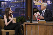 http://img217.imagevenue.com/loc734/th_32863_Anne_Hathaway_The_Tonight_Show_With_Jay_Leno3_122_734lo.jpg